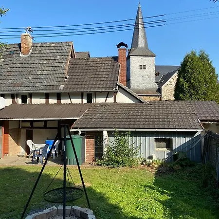 300 Jahre Altes Renoviertes Fachwerkhaus Villa Peterslahr Exterior photo