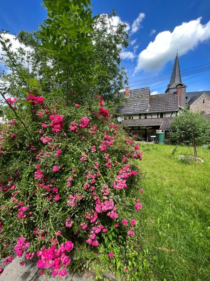 300 Jahre Altes Renoviertes Fachwerkhaus